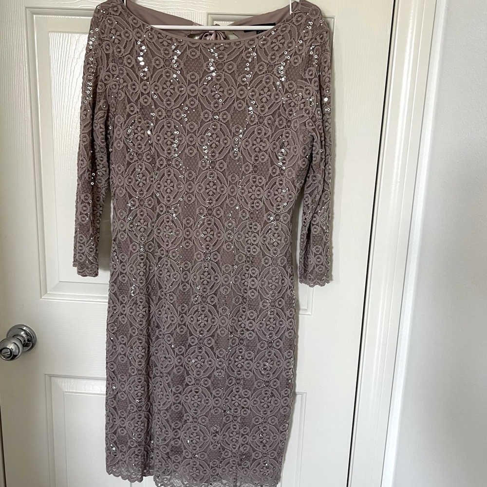 Women’s Knee Length Evening Dress Size 10
